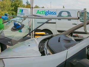Actiglass PACA : Réparation et Remplacement de Pare-Brise à Domicile place picture